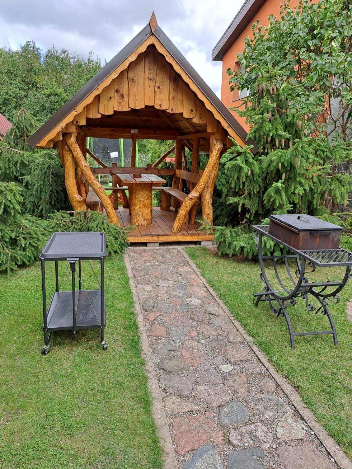 ונטספילס Zelta Pirts Guest House מראה חיצוני תמונה