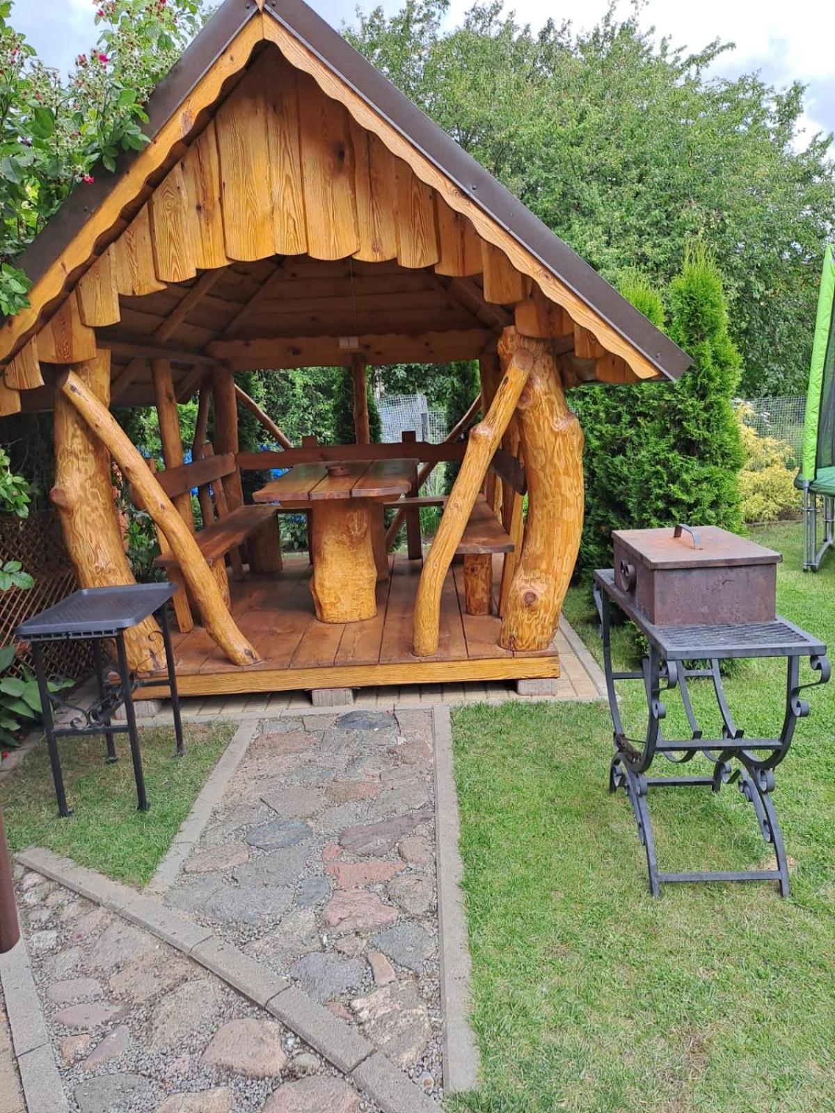 ונטספילס Zelta Pirts Guest House מראה חיצוני תמונה