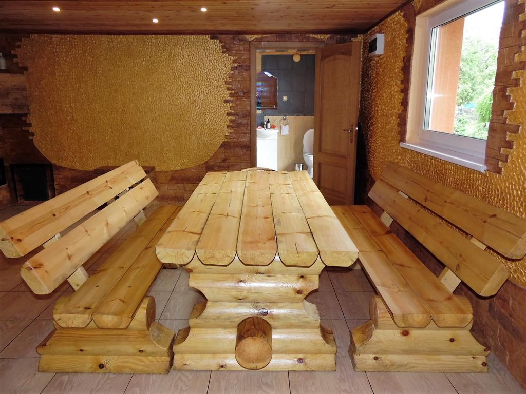 ונטספילס Zelta Pirts Guest House מראה חיצוני תמונה