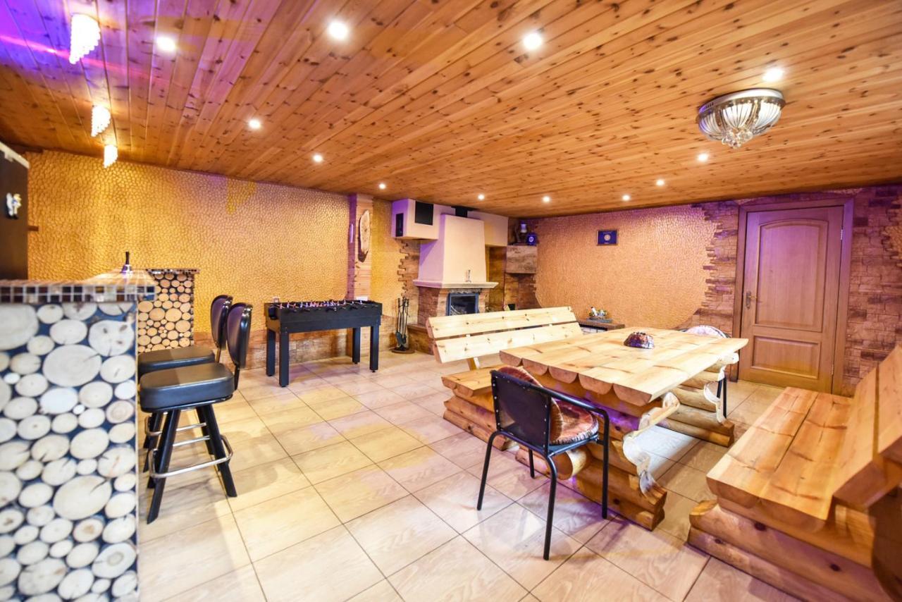 ונטספילס Zelta Pirts Guest House מראה חיצוני תמונה
